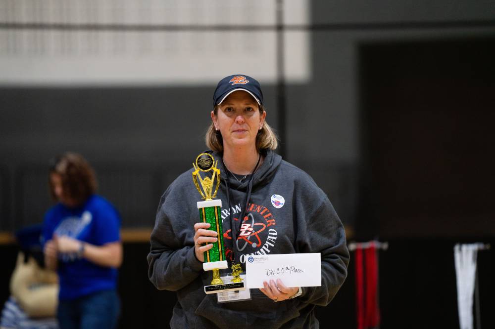 MSO 2025 Coach with trophy Div C